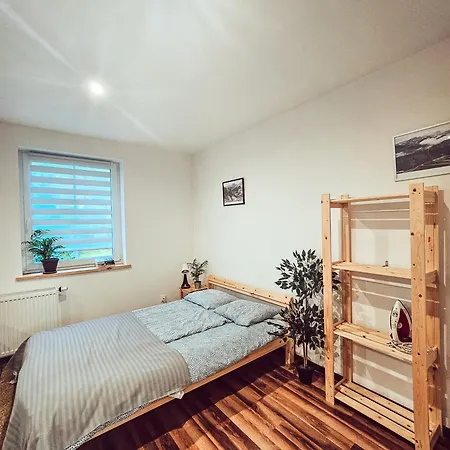Apartament 5 Minut Od Parku Zamkowego Pszczyna Room photo